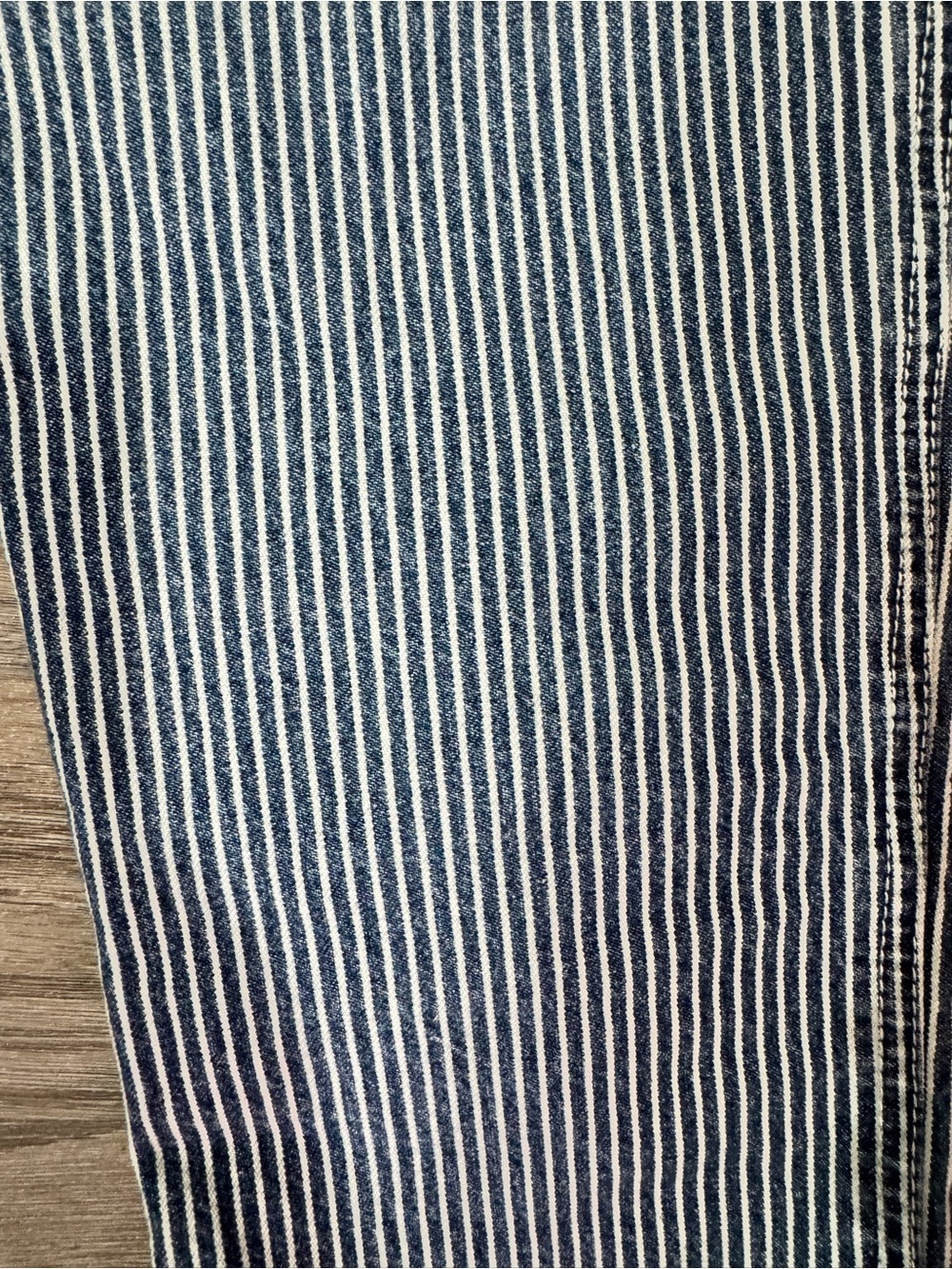 Lauren Ralph Lauren Blue And White Striped Cropped Pants Woman’s Size 2P - Picture 5 of 5